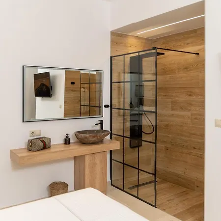 Luxury Suite In Downtown Heraklion  Exterior photo