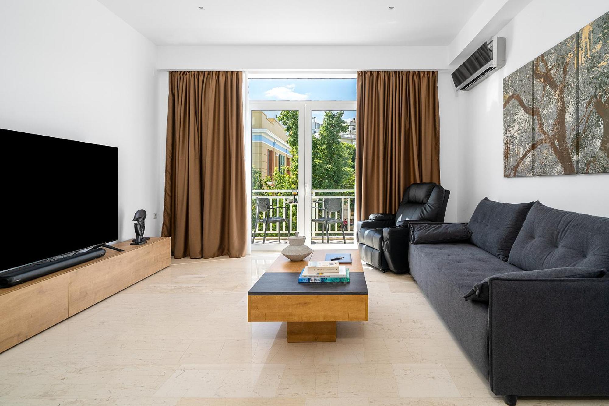 Luxury In Downtown Daire